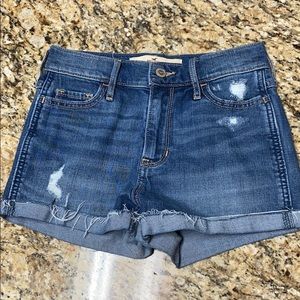 Hollister Short-Short high-rise